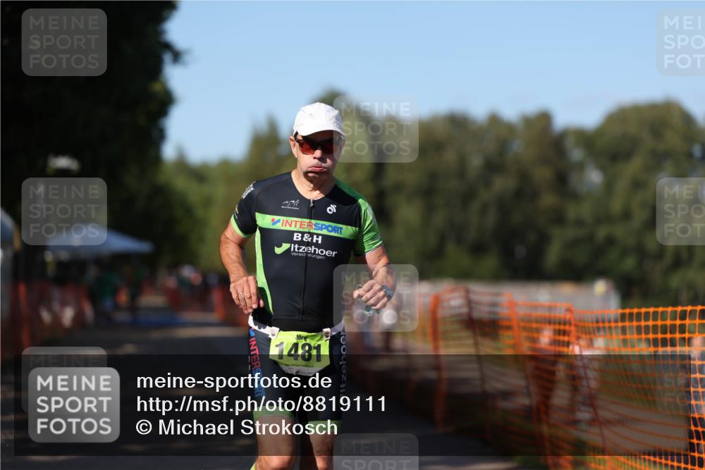 07.09.2025 - 19. Norderstedt Triathlon Michael Strokosch http://msf.ph/oto/8819111 07.09.2025 15:45:11 Laufen 1481 meine-sportfotos.de