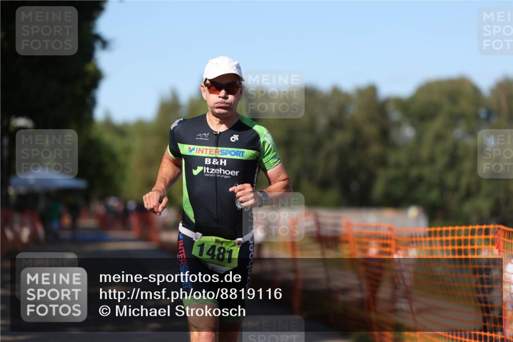 07.09.2025 - 19. Norderstedt Triathlon Michael Strokosch http://msf.ph/oto/8819116 07.09.2025 15:45:11 Laufen 1481 meine-sportfotos.de