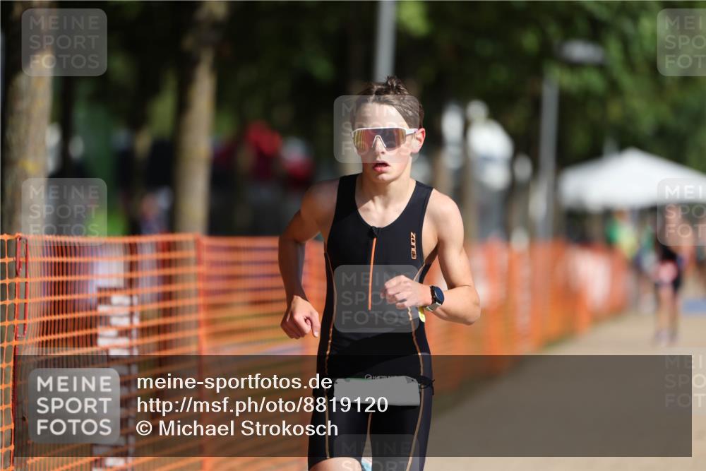 07.09.2025 - 19. Norderstedt Triathlon Michael Strokosch http://msf.ph/oto/8819120 07.09.2025 10:51:21 Laufen 68, 649 meine-sportfotos.de