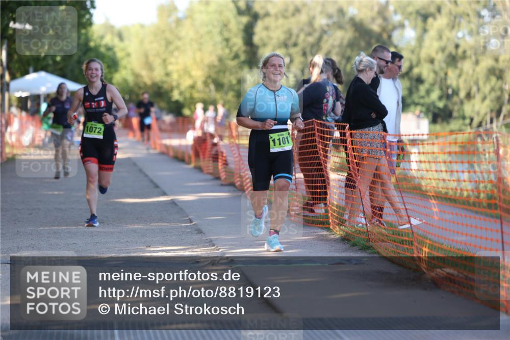 07.09.2025 - 19. Norderstedt Triathlon Michael Strokosch http://msf.ph/oto/8819123 07.09.2025 16:44:53 Laufen 897, 1052, 1072, 1101 meine-sportfotos.de