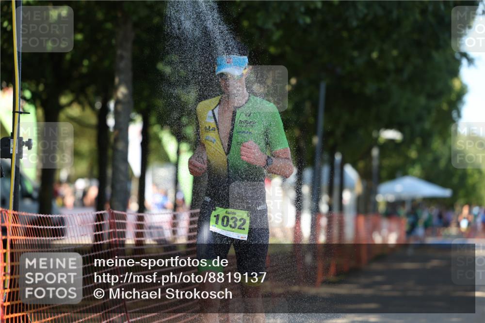 07.09.2025 - 19. Norderstedt Triathlon Michael Strokosch http://msf.ph/oto/8819137 07.09.2025 15:45:33 Laufen  meine-sportfotos.de