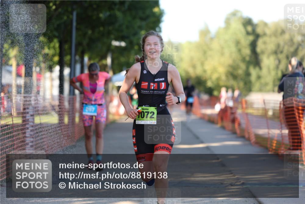 07.09.2025 - 19. Norderstedt Triathlon Michael Strokosch http://msf.ph/oto/8819138 07.09.2025 16:44:55 Laufen 509, 897, 1052, 1072, 1101, 1569 meine-sportfotos.de