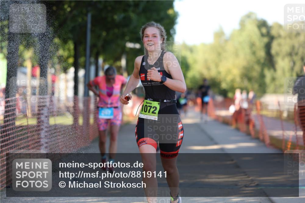 07.09.2025 - 19. Norderstedt Triathlon Michael Strokosch http://msf.ph/oto/8819141 07.09.2025 16:44:55 Laufen 509, 897, 1052, 1072, 1101, 1569 meine-sportfotos.de
