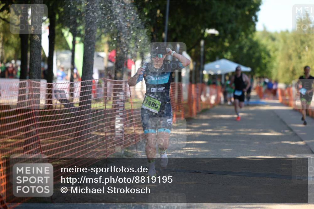 07.09.2025 - 19. Norderstedt Triathlon Michael Strokosch http://msf.ph/oto/8819195 07.09.2025 15:45:49 Laufen 1422, 1485, 1497 meine-sportfotos.de