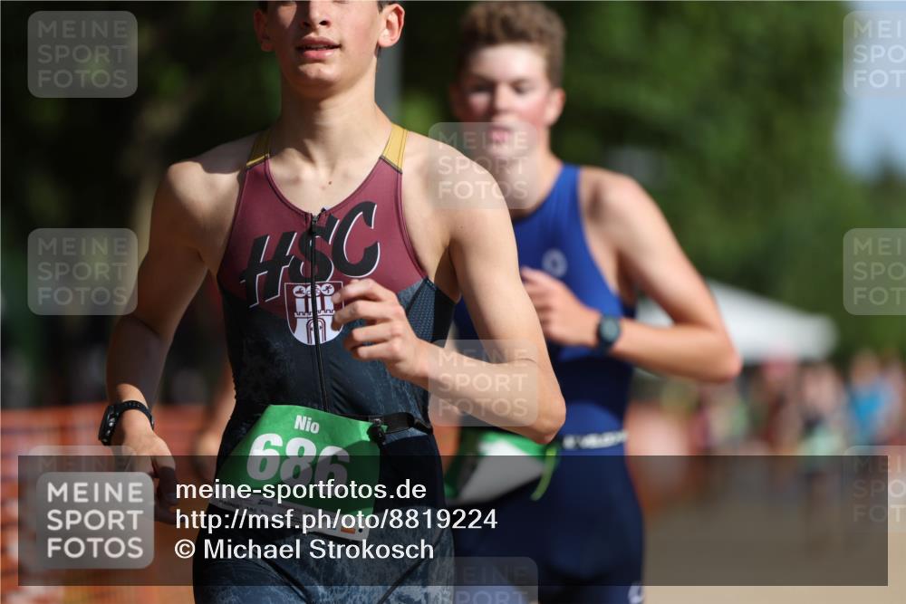 07.09.2025 - 19. Norderstedt Triathlon Michael Strokosch http://msf.ph/oto/8819224 07.09.2025 10:51:37 Laufen 56, 63, 66, 648, 673, 686, 1146 meine-sportfotos.de