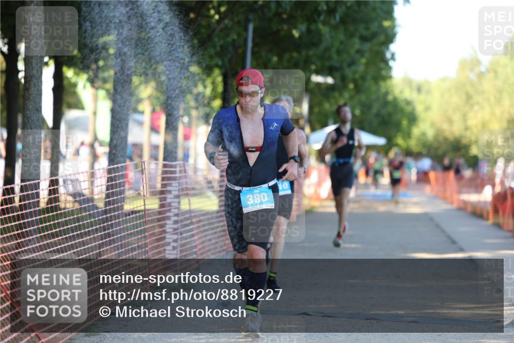 07.09.2025 - 19. Norderstedt Triathlon Michael Strokosch http://msf.ph/oto/8819227 07.09.2025 16:45:15 Laufen 380, 913, 1410, 1568 meine-sportfotos.de