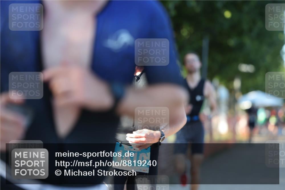 07.09.2025 - 19. Norderstedt Triathlon Michael Strokosch http://msf.ph/oto/8819240 07.09.2025 16:45:18 Laufen 380, 913, 1410 meine-sportfotos.de