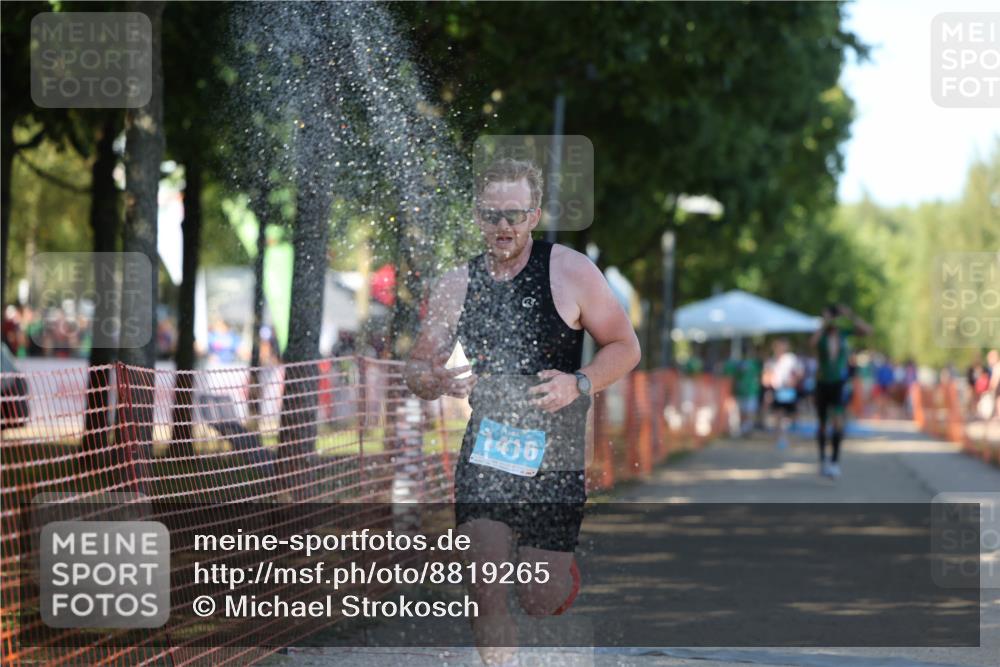 07.09.2025 - 19. Norderstedt Triathlon Michael Strokosch http://msf.ph/oto/8819265 07.09.2025 15:45:56 Laufen 1422, 1505 meine-sportfotos.de