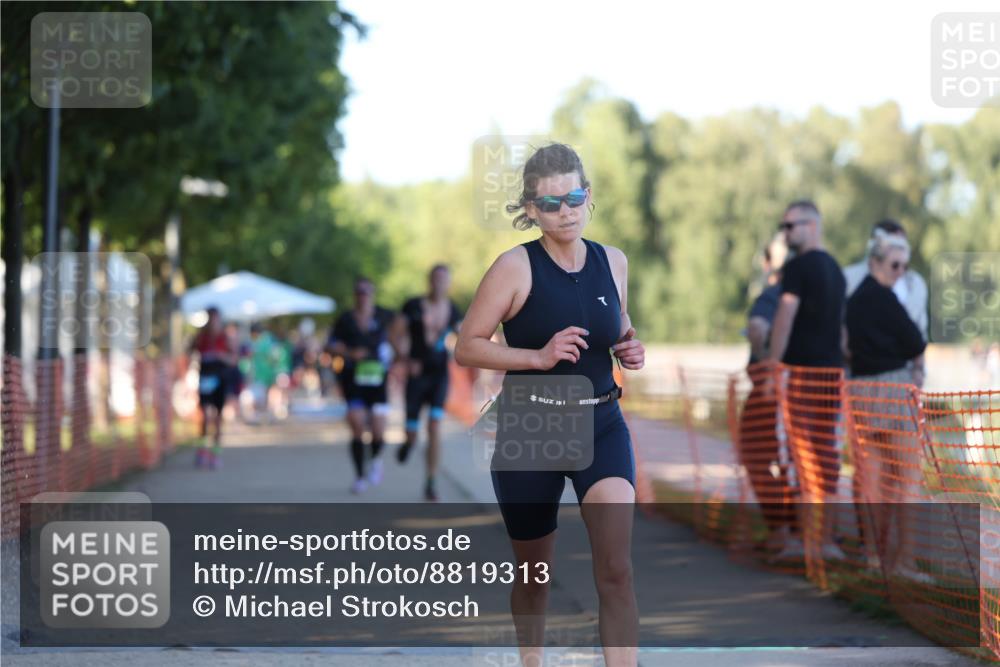 07.09.2025 - 19. Norderstedt Triathlon Michael Strokosch http://msf.ph/oto/8819313 07.09.2025 16:45:44 Laufen 953, 954, 1043, 1509, 1621 meine-sportfotos.de