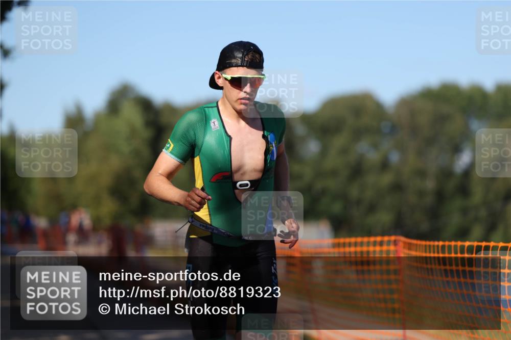 07.09.2025 - 19. Norderstedt Triathlon Michael Strokosch http://msf.ph/oto/8819323 07.09.2025 15:46:03 Laufen 1505 meine-sportfotos.de