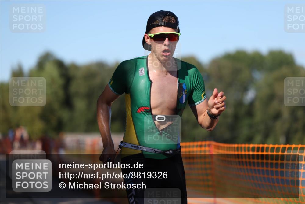07.09.2025 - 19. Norderstedt Triathlon Michael Strokosch http://msf.ph/oto/8819326 07.09.2025 15:46:03 Laufen 1505 meine-sportfotos.de