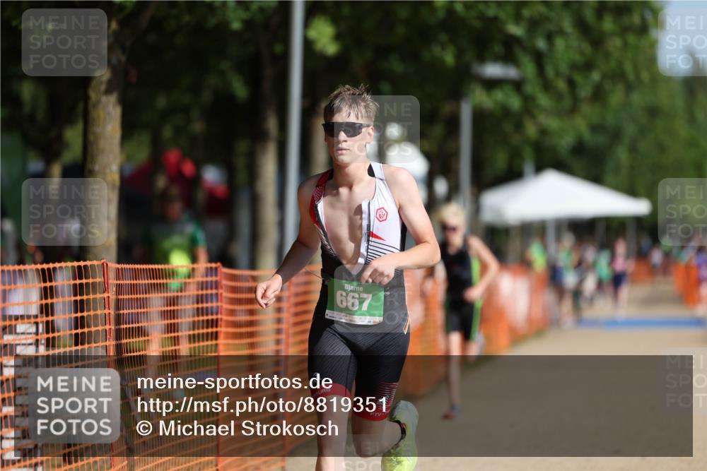 07.09.2025 - 19. Norderstedt Triathlon Michael Strokosch http://msf.ph/oto/8819351 07.09.2025 10:51:57 Laufen 112, 641, 660, 667, 1114, 1141 meine-sportfotos.de