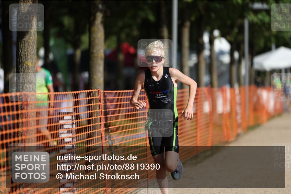 07.09.2025 - 19. Norderstedt Triathlon Michael Strokosch http://msf.ph/oto/8819390 07.09.2025 10:52:00 Laufen 112, 667 meine-sportfotos.de