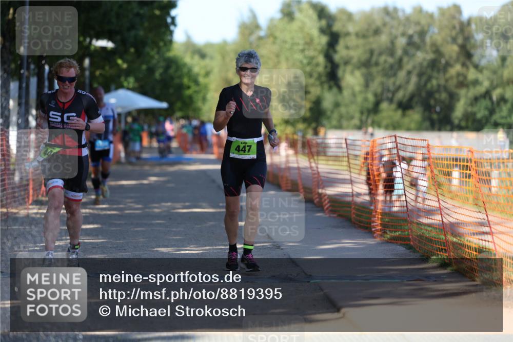 07.09.2025 - 19. Norderstedt Triathlon Michael Strokosch http://msf.ph/oto/8819395 07.09.2025 15:46:17 Laufen 446, 447 meine-sportfotos.de