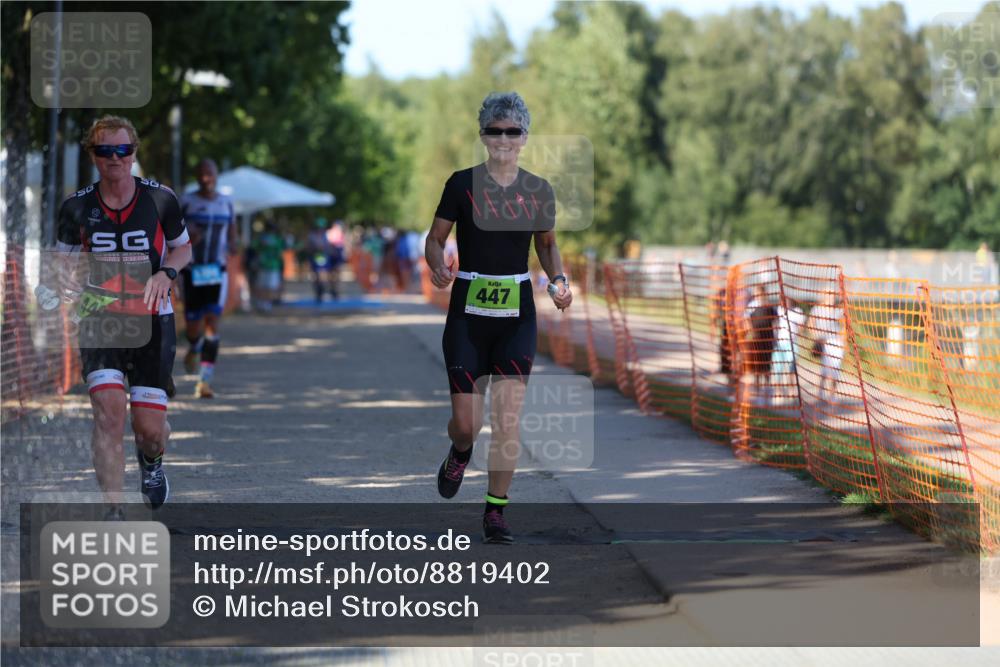 07.09.2025 - 19. Norderstedt Triathlon Michael Strokosch http://msf.ph/oto/8819402 07.09.2025 15:46:17 Laufen 446, 447 meine-sportfotos.de