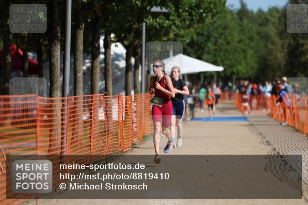 07.09.2025 - 19. Norderstedt Triathlon Michael Strokosch http://msf.ph/oto/8819410 07.09.2025 10:52:13 Laufen 86 meine-sportfotos.de