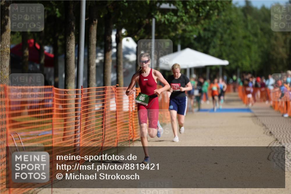 07.09.2025 - 19. Norderstedt Triathlon Michael Strokosch http://msf.ph/oto/8819421 07.09.2025 10:52:14 Laufen 86 meine-sportfotos.de