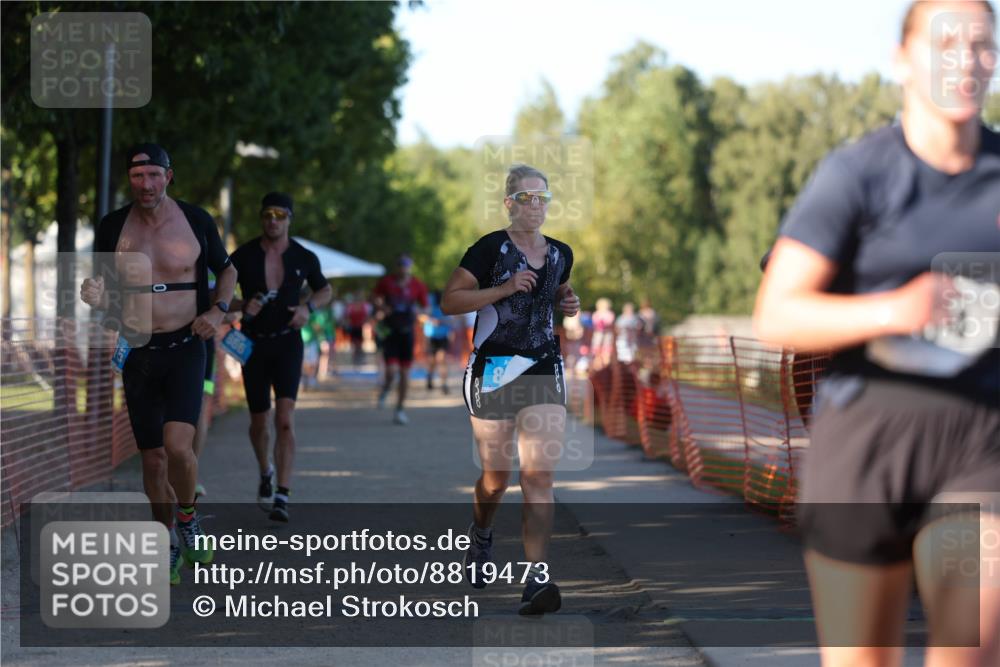07.09.2025 - 19. Norderstedt Triathlon Michael Strokosch http://msf.ph/oto/8819473 07.09.2025 16:46:25 Laufen 397, 503, 866, 887, 934, 1415, 1476 meine-sportfotos.de