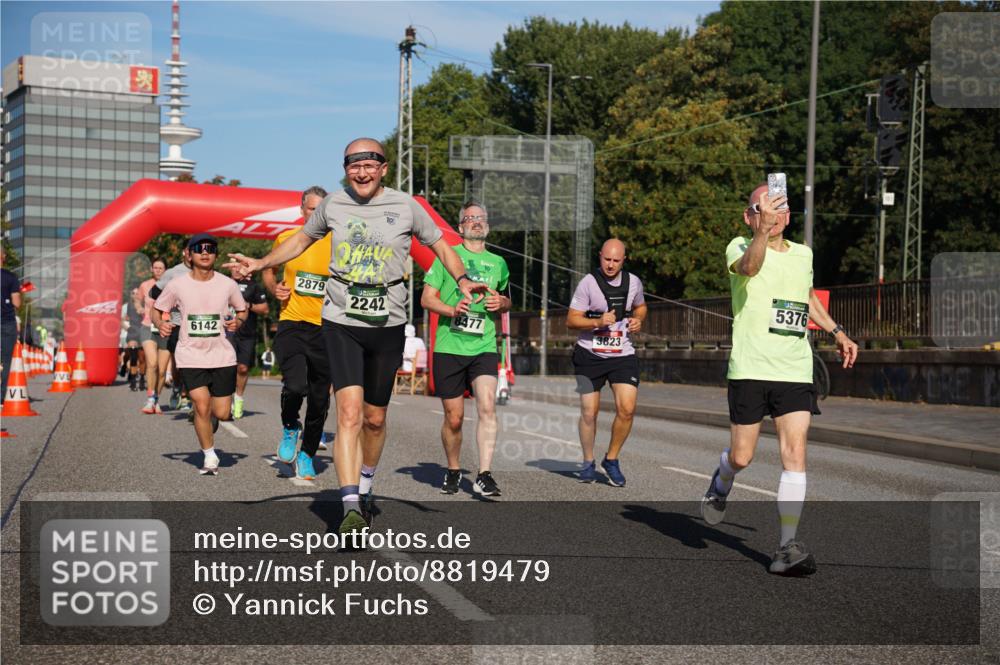 07.09.2025 - BARMER Alsterlauf Yannick Fuchs http://msf.ph/oto/8819479 07.09.2025 09:44:18 Laufen 6142, 2879, 10, 2242, 8477, 3823, 5376 meine-sportfotos.de