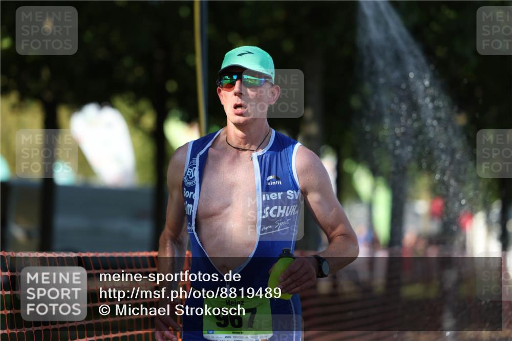 07.09.2025 - 19. Norderstedt Triathlon Michael Strokosch http://msf.ph/oto/8819489 07.09.2025 15:46:39 Laufen 427, 967 meine-sportfotos.de