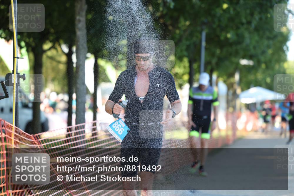 07.09.2025 - 19. Norderstedt Triathlon Michael Strokosch http://msf.ph/oto/8819492 07.09.2025 16:46:28 Laufen 397, 503, 866, 887, 1415 meine-sportfotos.de