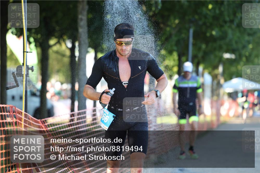 07.09.2025 - 19. Norderstedt Triathlon Michael Strokosch http://msf.ph/oto/8819494 07.09.2025 16:46:29 Laufen 397, 503, 866, 887, 1415 meine-sportfotos.de