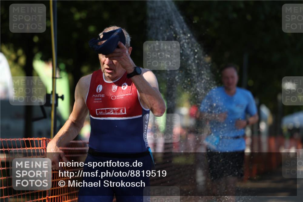 07.09.2025 - 19. Norderstedt Triathlon Michael Strokosch http://msf.ph/oto/8819519 07.09.2025 15:46:42 Laufen 427 meine-sportfotos.de