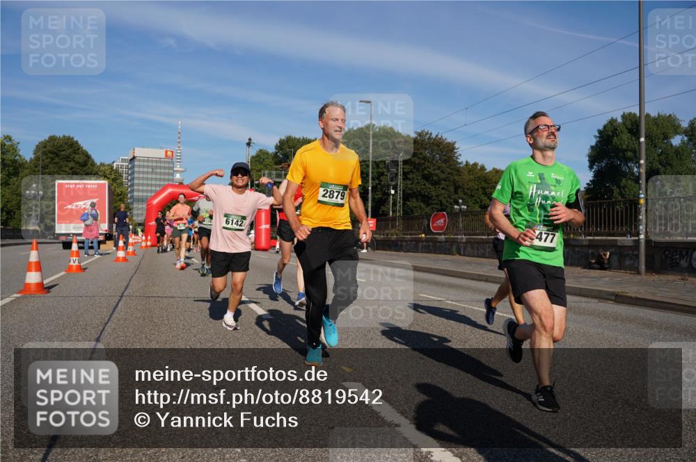 07.09.2025 - BARMER Alsterlauf Yannick Fuchs http://msf.ph/oto/8819542 07.09.2025 09:44:20 Laufen 6142, 2879, 477 meine-sportfotos.de
