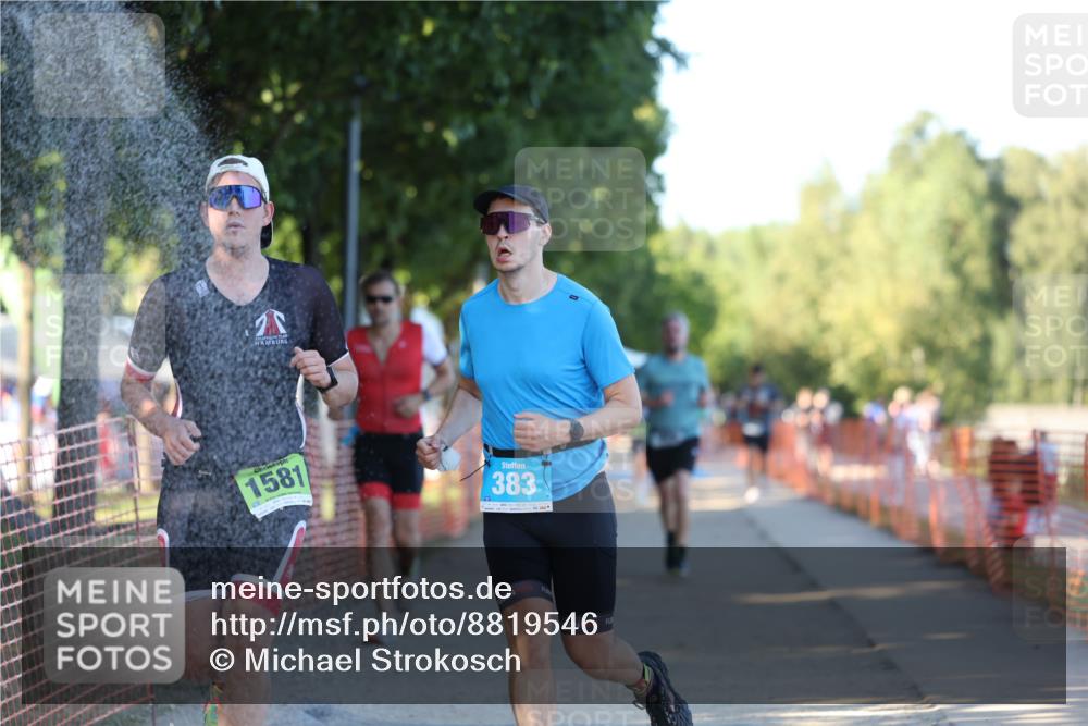 07.09.2025 - 19. Norderstedt Triathlon Michael Strokosch http://msf.ph/oto/8819546 07.09.2025 16:46:44 Laufen 383, 894, 946, 1087, 1581, 1611, 1616 meine-sportfotos.de