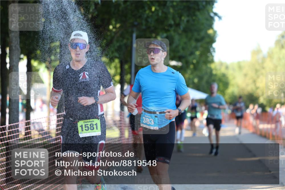 07.09.2025 - 19. Norderstedt Triathlon Michael Strokosch http://msf.ph/oto/8819548 07.09.2025 16:46:44 Laufen 383, 894, 946, 1087, 1581, 1611, 1616 meine-sportfotos.de