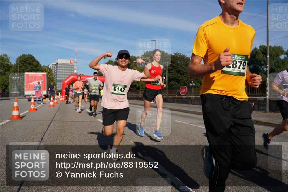 07.09.2025 - BARMER Alsterlauf Yannick Fuchs http://msf.ph/oto/8819552 07.09.2025 09:44:21 Laufen 6142, 36, 879 meine-sportfotos.de