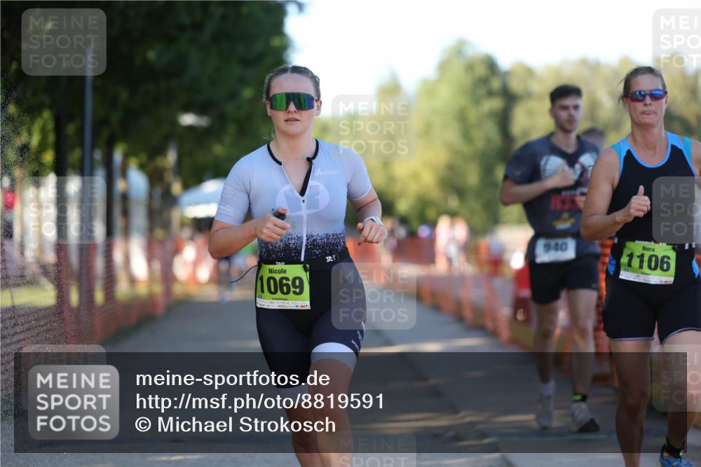 07.09.2025 - 19. Norderstedt Triathlon Michael Strokosch http://msf.ph/oto/8819591 07.09.2025 16:46:56 Laufen 940, 1069, 1106 meine-sportfotos.de