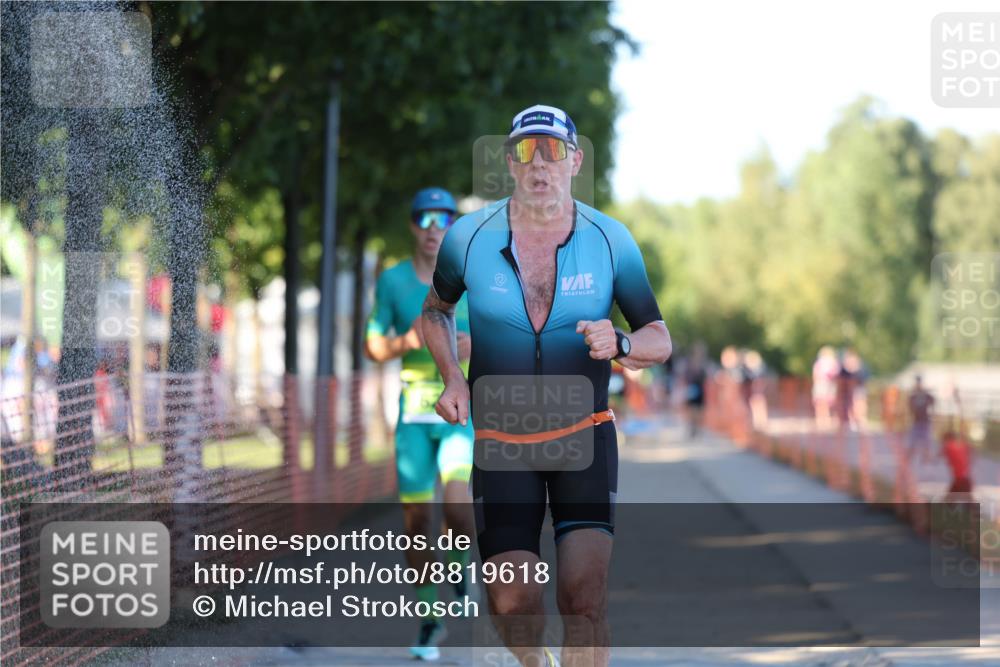 07.09.2025 - 19. Norderstedt Triathlon Michael Strokosch http://msf.ph/oto/8819618 07.09.2025 16:47:38 Laufen 409, 890, 1623, 1628 meine-sportfotos.de