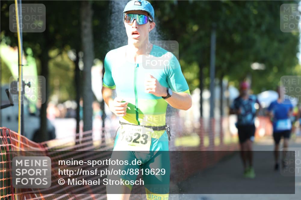 07.09.2025 - 19. Norderstedt Triathlon Michael Strokosch http://msf.ph/oto/8819629 07.09.2025 16:47:40 Laufen 409, 890, 1623, 1628 meine-sportfotos.de