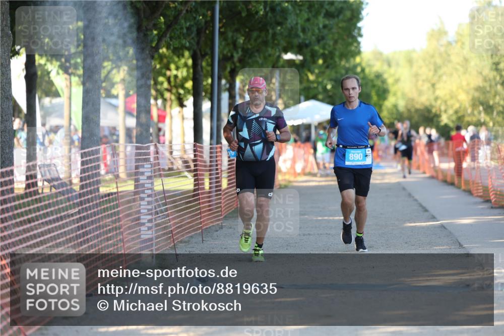 07.09.2025 - 19. Norderstedt Triathlon Michael Strokosch http://msf.ph/oto/8819635 07.09.2025 16:47:41 Laufen 409, 890, 1623, 1628 meine-sportfotos.de