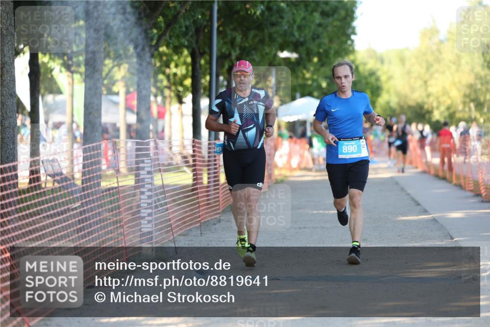 07.09.2025 - 19. Norderstedt Triathlon Michael Strokosch http://msf.ph/oto/8819641 07.09.2025 16:47:42 Laufen 409, 890, 1623, 1628 meine-sportfotos.de
