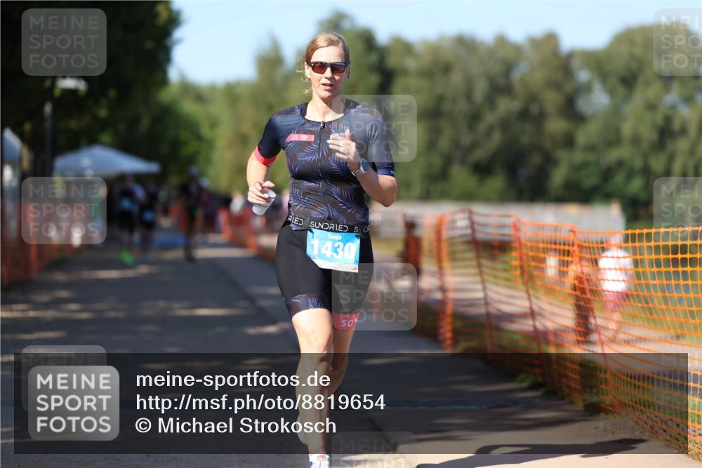 07.09.2025 - 19. Norderstedt Triathlon Michael Strokosch http://msf.ph/oto/8819654 07.09.2025 15:47:11 Laufen 442, 1430 meine-sportfotos.de