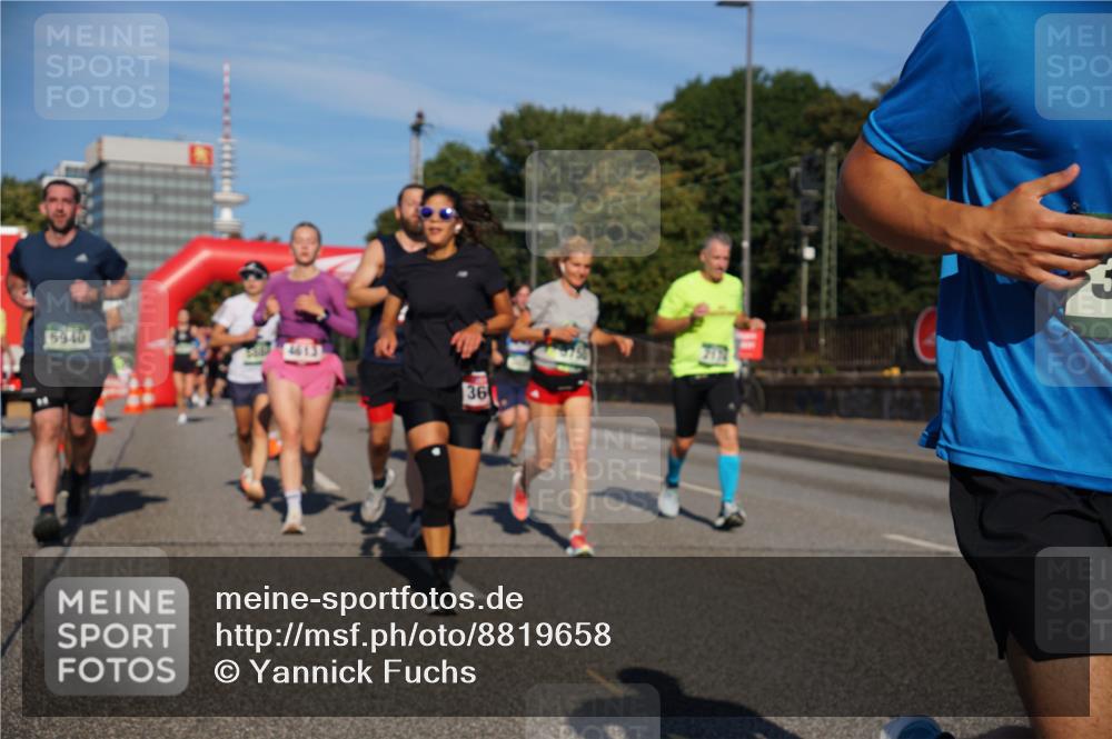 07.09.2025 - BARMER Alsterlauf Yannick Fuchs http://msf.ph/oto/8819658 07.09.2025 09:44:26 Laufen 5940, 25, 36, 712 meine-sportfotos.de