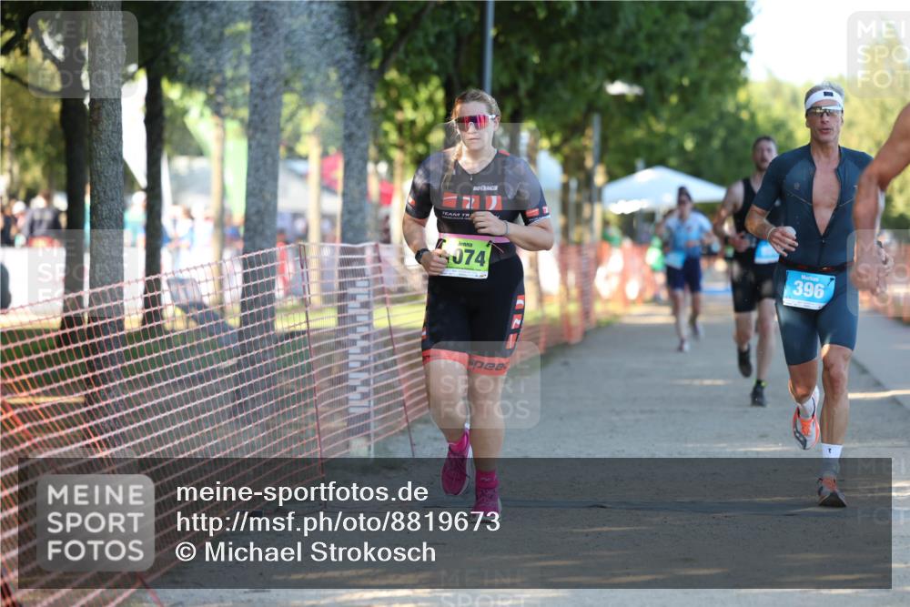 07.09.2025 - 19. Norderstedt Triathlon Michael Strokosch http://msf.ph/oto/8819673 07.09.2025 16:48:02 Laufen 396, 889, 903, 910, 932, 947, 1074 meine-sportfotos.de