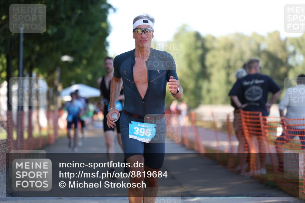 07.09.2025 - 19. Norderstedt Triathlon Michael Strokosch http://msf.ph/oto/8819684 07.09.2025 16:48:04 Laufen 396, 889, 903, 910, 947, 1074, 1618 meine-sportfotos.de