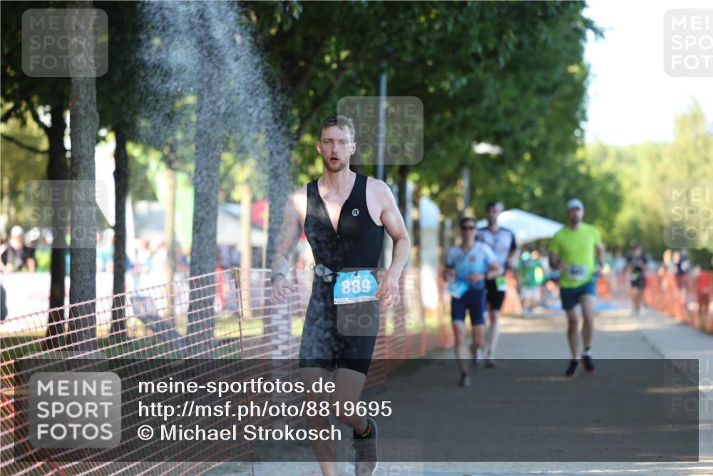 07.09.2025 - 19. Norderstedt Triathlon Michael Strokosch http://msf.ph/oto/8819695 07.09.2025 16:48:05 Laufen 396, 889, 903, 910, 947, 1074, 1618 meine-sportfotos.de