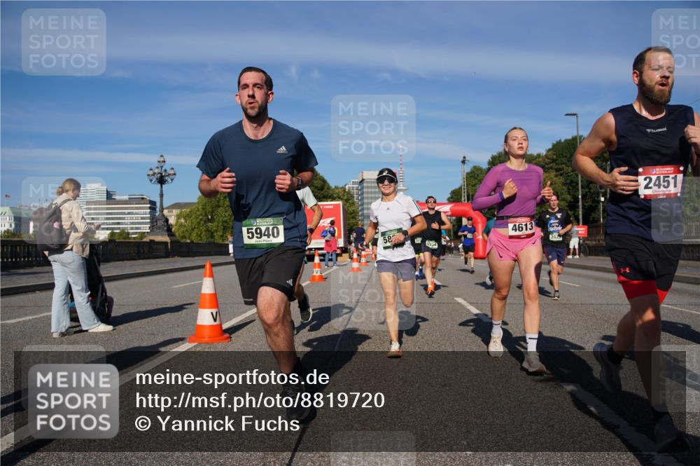 07.09.2025 - BARMER Alsterlauf Yannick Fuchs http://msf.ph/oto/8819720 07.09.2025 09:44:28 Laufen 5940, 582, 507, 6254, 4613, 2825, 2451 meine-sportfotos.de