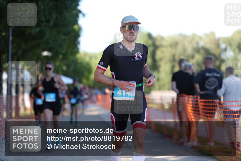 07.09.2025 - 19. Norderstedt Triathlon Michael Strokosch http://msf.ph/oto/8819782 07.09.2025 16:48:30 Laufen 414, 886, 918, 1455, 1575 meine-sportfotos.de