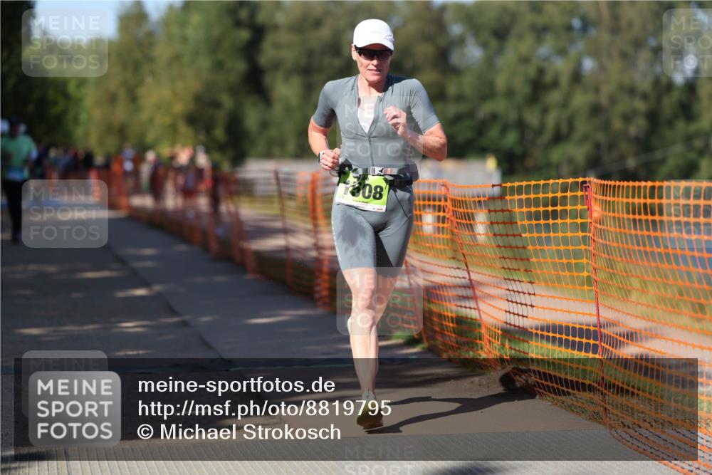 07.09.2025 - 19. Norderstedt Triathlon Michael Strokosch http://msf.ph/oto/8819795 07.09.2025 15:48:00 Laufen 888, 1507, 1508 meine-sportfotos.de