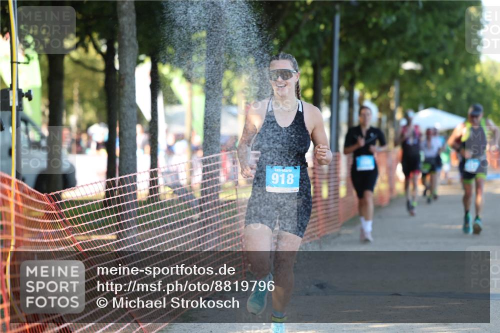 07.09.2025 - 19. Norderstedt Triathlon Michael Strokosch http://msf.ph/oto/8819796 07.09.2025 16:48:32 Laufen 414, 886, 918, 1455, 1575, 1589 meine-sportfotos.de