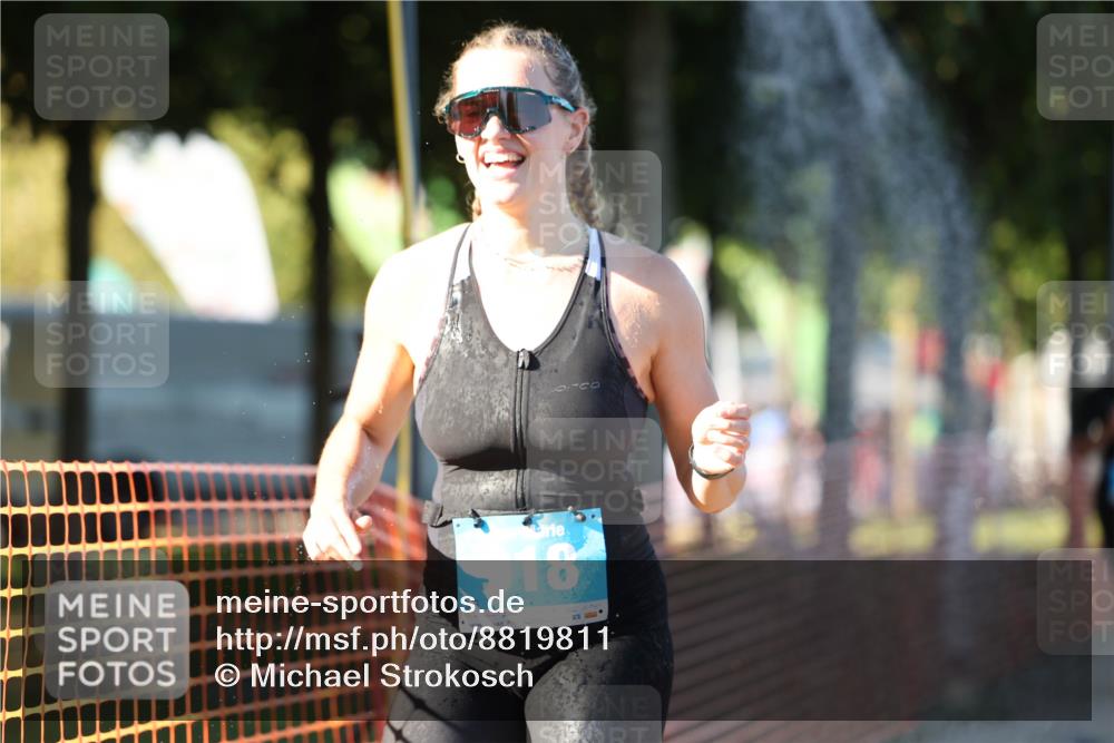 07.09.2025 - 19. Norderstedt Triathlon Michael Strokosch http://msf.ph/oto/8819811 07.09.2025 16:48:33 Laufen 414, 886, 918, 1455, 1575, 1589 meine-sportfotos.de