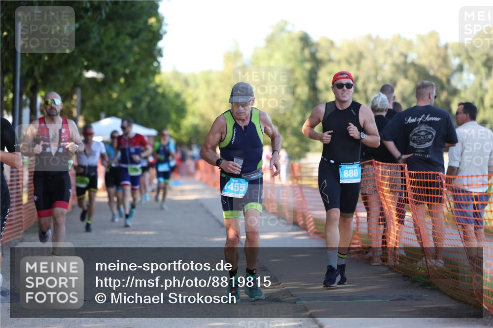 07.09.2025 - 19. Norderstedt Triathlon Michael Strokosch http://msf.ph/oto/8819815 07.09.2025 16:48:35 Laufen 886, 918, 923, 1103, 1455, 1575, 1589 meine-sportfotos.de