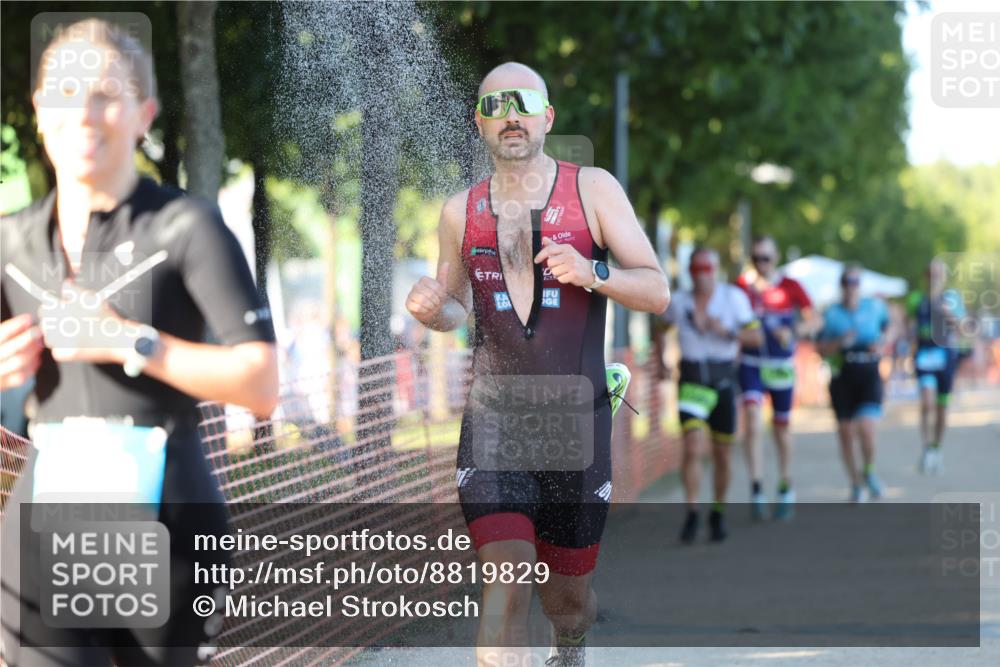 07.09.2025 - 19. Norderstedt Triathlon Michael Strokosch http://msf.ph/oto/8819829 07.09.2025 16:48:38 Laufen 886, 923, 938, 1103, 1455, 1575, 1589 meine-sportfotos.de