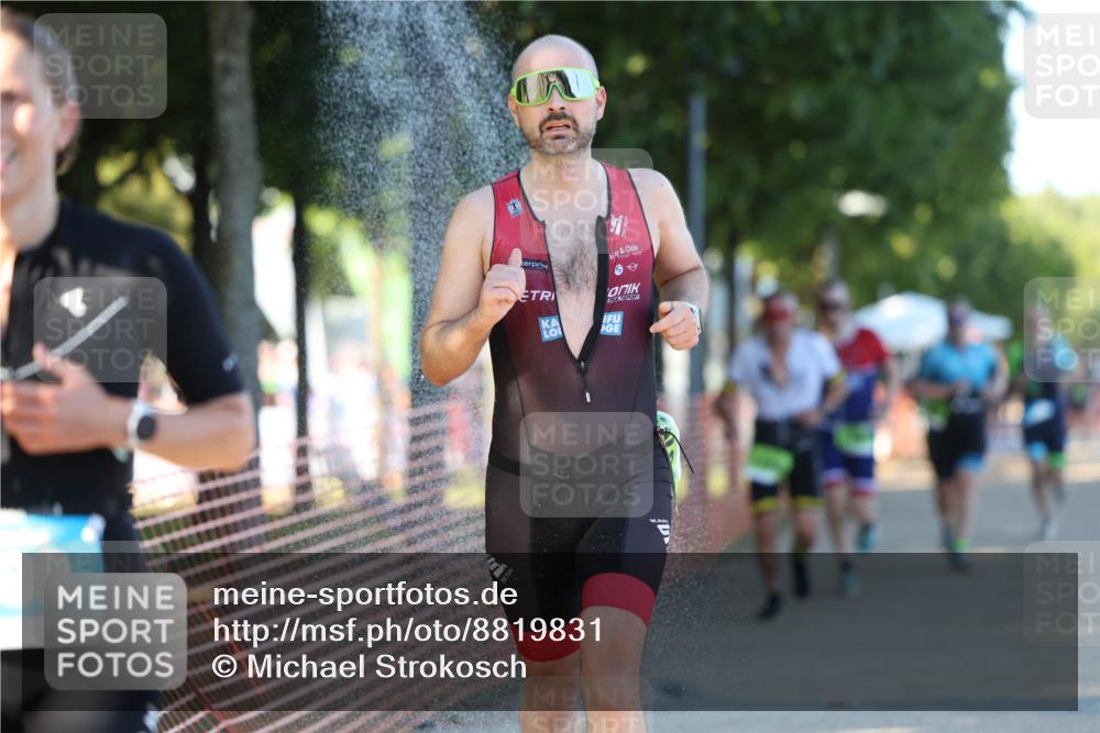 07.09.2025 - 19. Norderstedt Triathlon Michael Strokosch http://msf.ph/oto/8819831 07.09.2025 16:48:38 Laufen 886, 923, 938, 1103, 1455, 1575, 1589 meine-sportfotos.de
