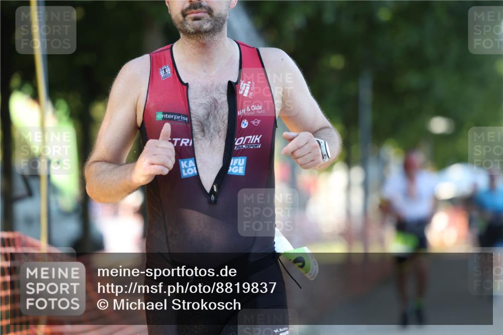 07.09.2025 - 19. Norderstedt Triathlon Michael Strokosch http://msf.ph/oto/8819837 07.09.2025 16:48:39 Laufen 886, 923, 938, 1103, 1455, 1575, 1589 meine-sportfotos.de